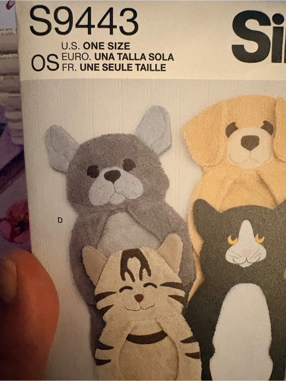 BN UNCUT SIMPLICITY 9443 OS SEWING PATTERNS ANIMAL TOWELS